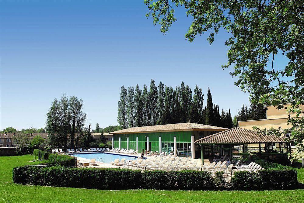 Belambra Clubs L'Isle Sur La Sorgue - Domaine De Mousquety Hotel Exterior photo